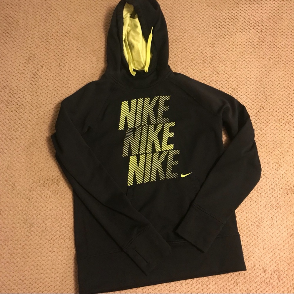 Nike therma-fit hoodie